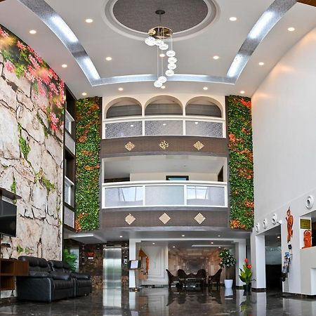 Hotel Laxmi Empire Гоа Екстер'єр фото